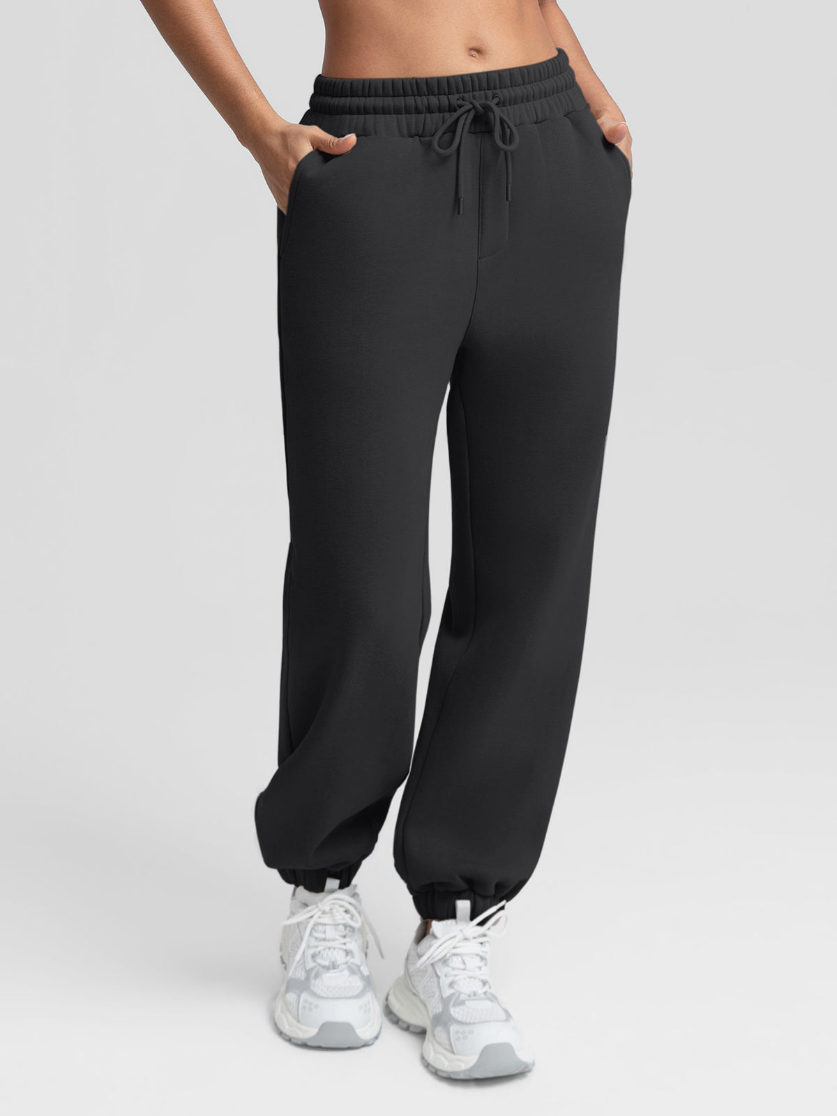 Wholesale Unisex Hoodie and Jogger Sweatpants Set with Hidden Pockets