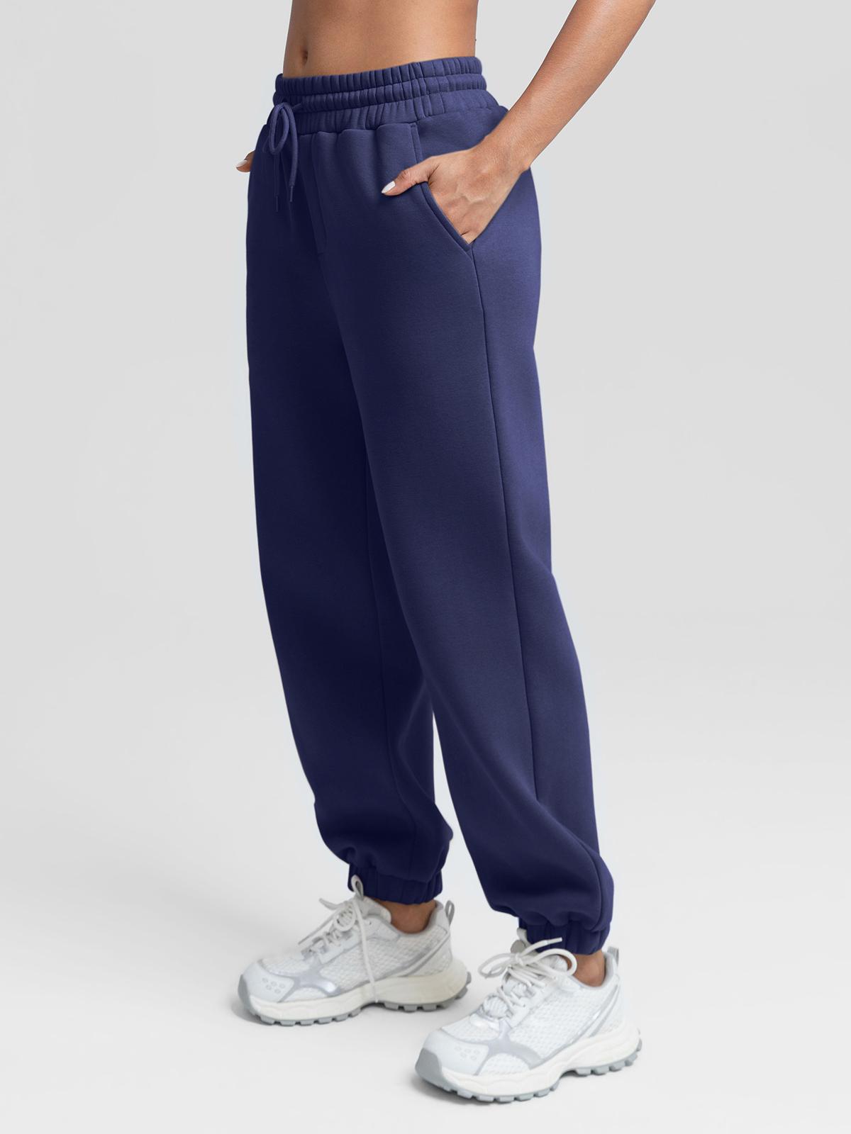 Wholesale Unisex Hoodie and Jogger Sweatpants Set with Hidden Pockets