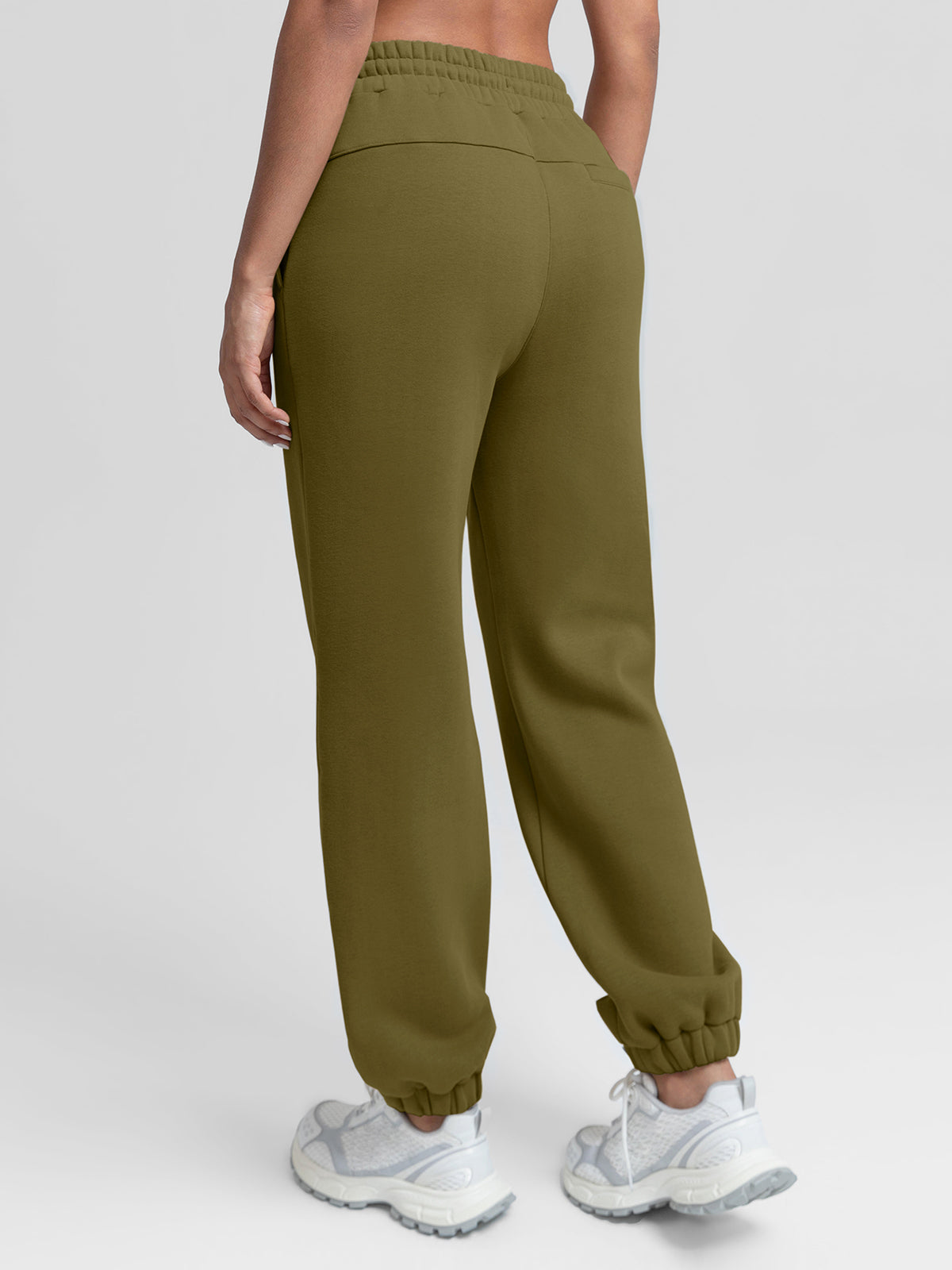 Wholesale Unisex Hoodie and Jogger Sweatpants Set with Hidden Pockets