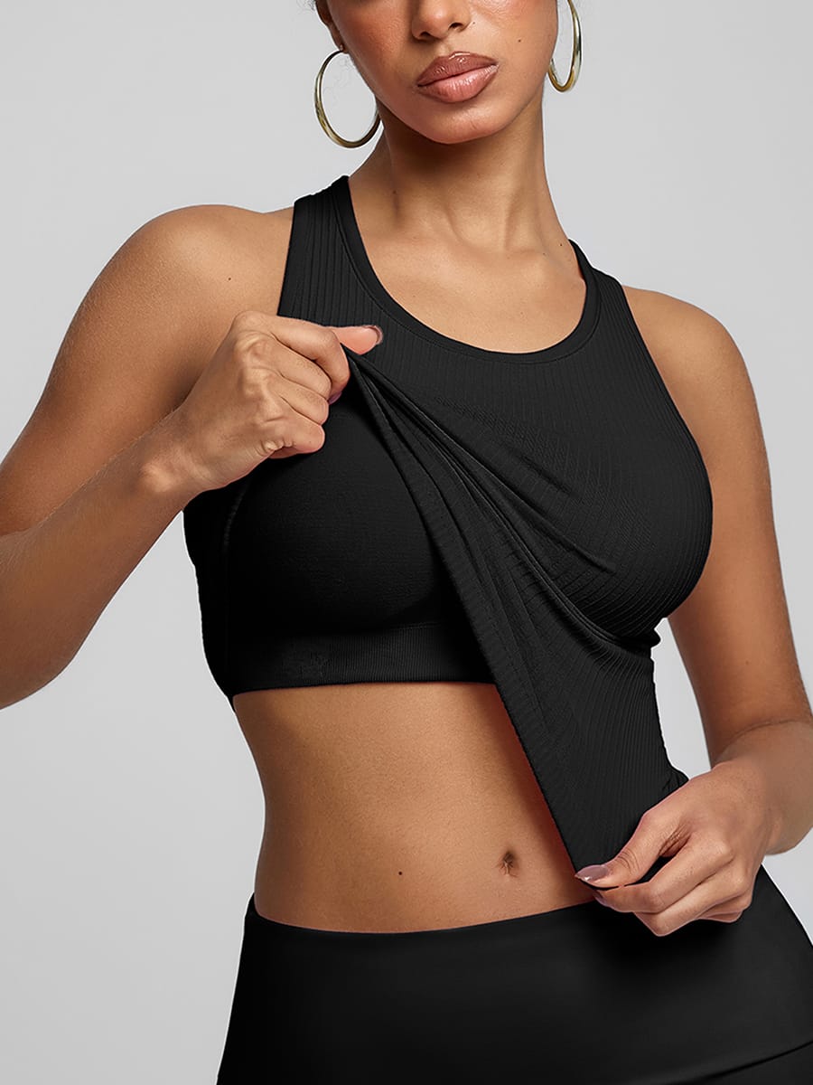 removable padding detail womens yoga sports bra inside close up