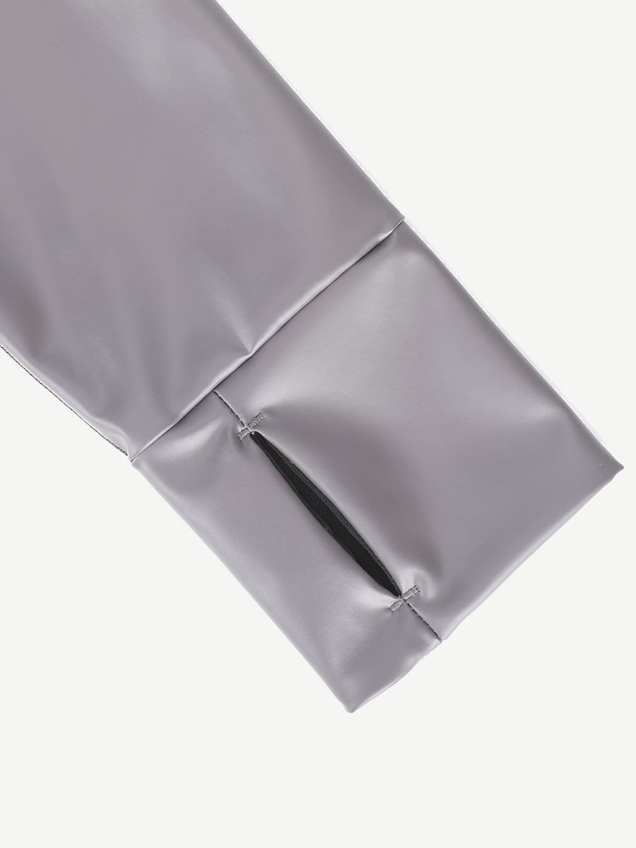 Thumb hole detail of Vractive silver film sauna long sleeve sports top
