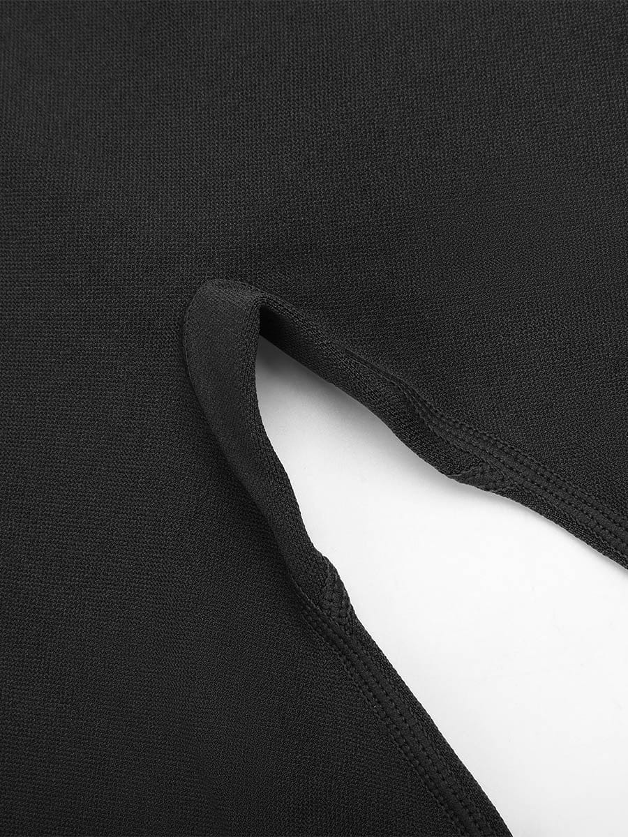 Detailed view of the reinforced triangle crotch gusset on Black Vractive seamless leggings for durability and anti-camel toe protection