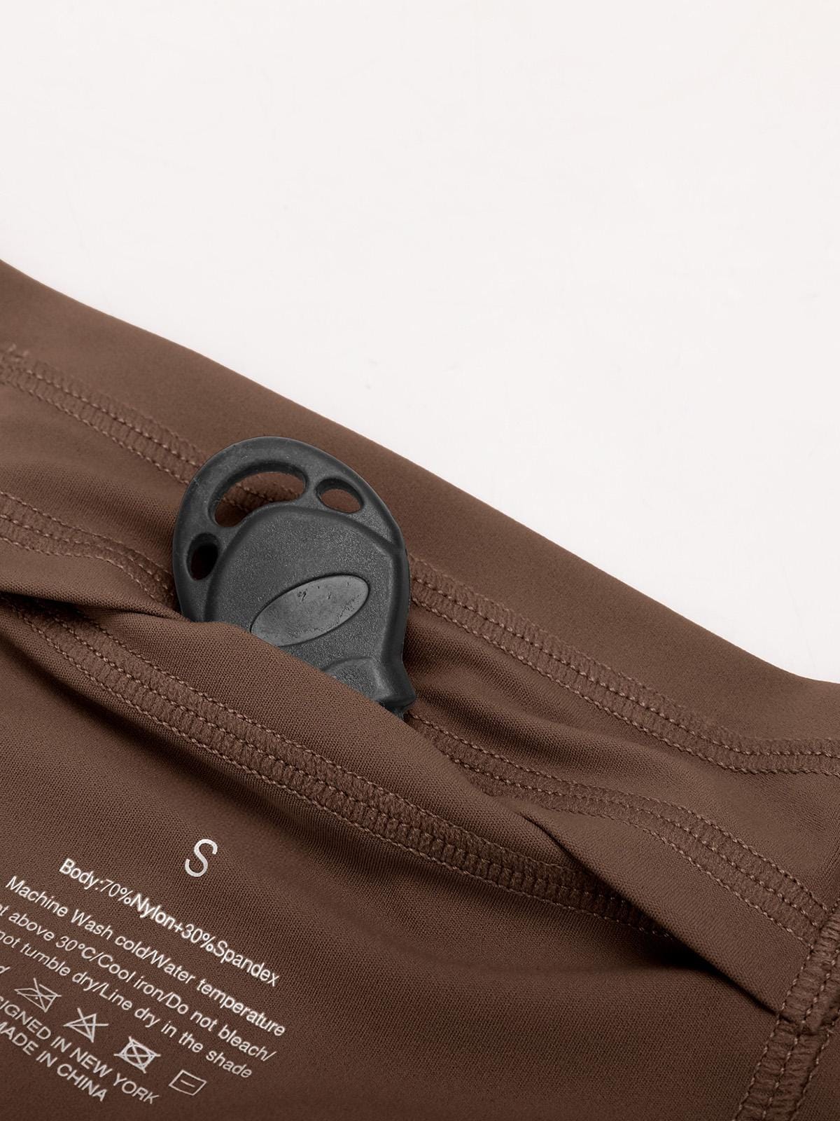 Women’s Cargo-Inspired Yoga Leggings with Pocket Design, High Waisted Tummy Control & Peach Lift Butt