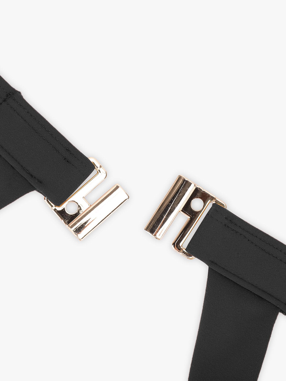 Detail shot highlighting the quality back fastening hardware on Standard Black Vractive activewear tank top