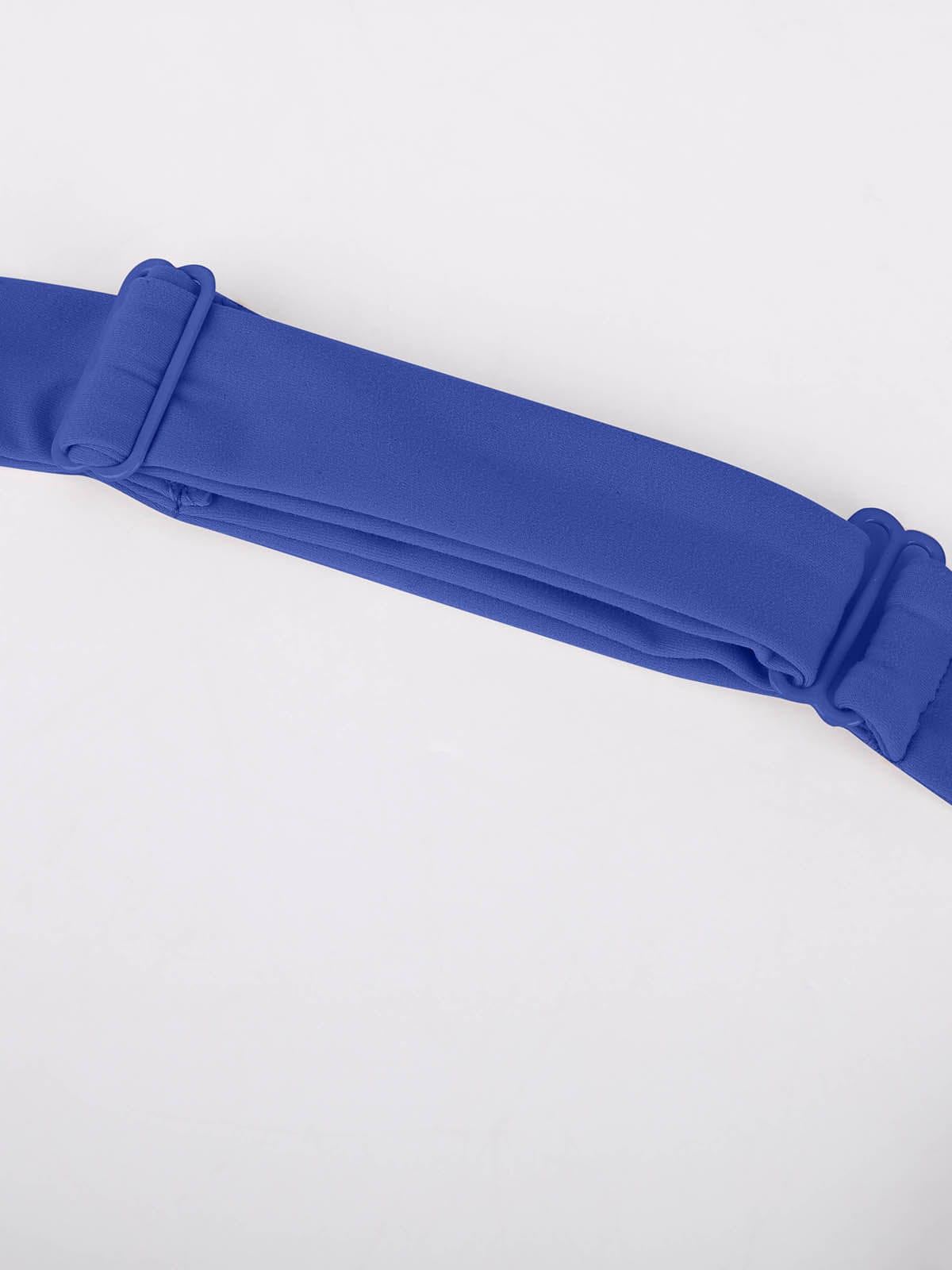 Close-up of the thick supportive halter strap on Vractive Royal Blue yoga bra designed to reduce neck pressure