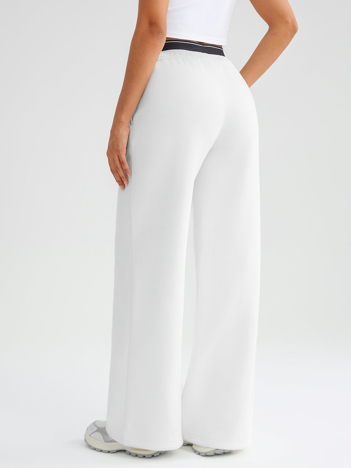Wholesale Cropped Half-Zip Sweatshirt and Double-Waist Sweatpants Set