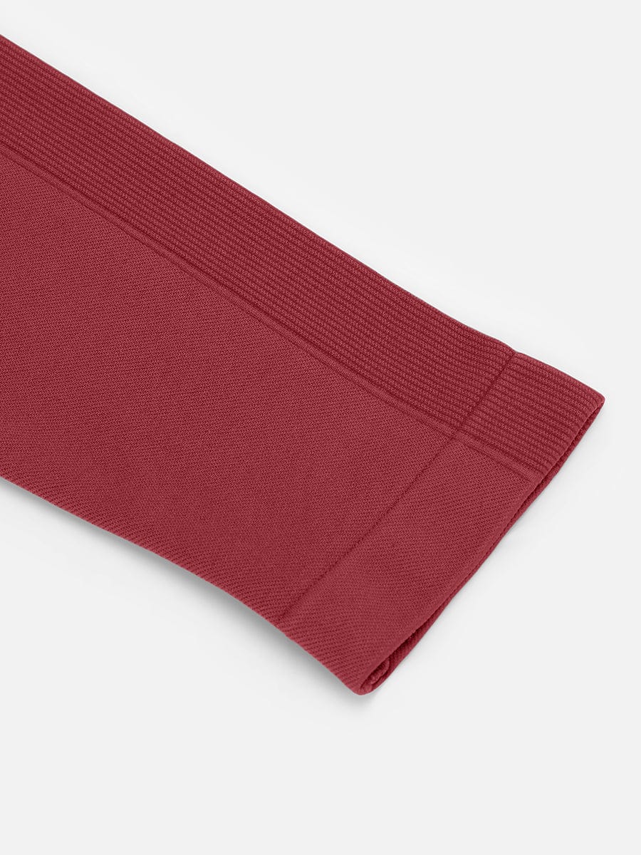Burgundy ankle detail of Vractive shaping leggings, high waisted slim fit anti slip leggings
